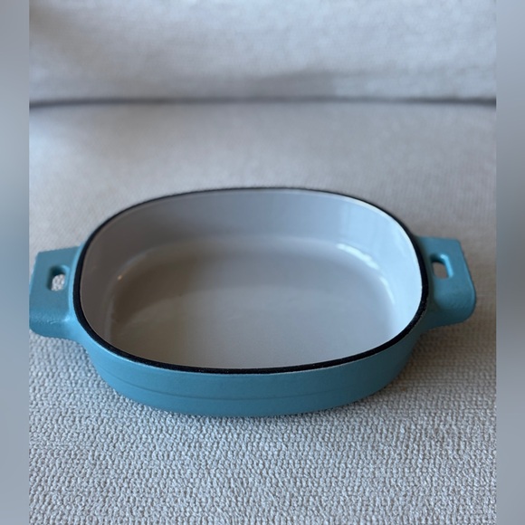 Pampered Chef Blue Enameled Cast Iron Baker 1qt - 32oz - New - Picture 5 of 8